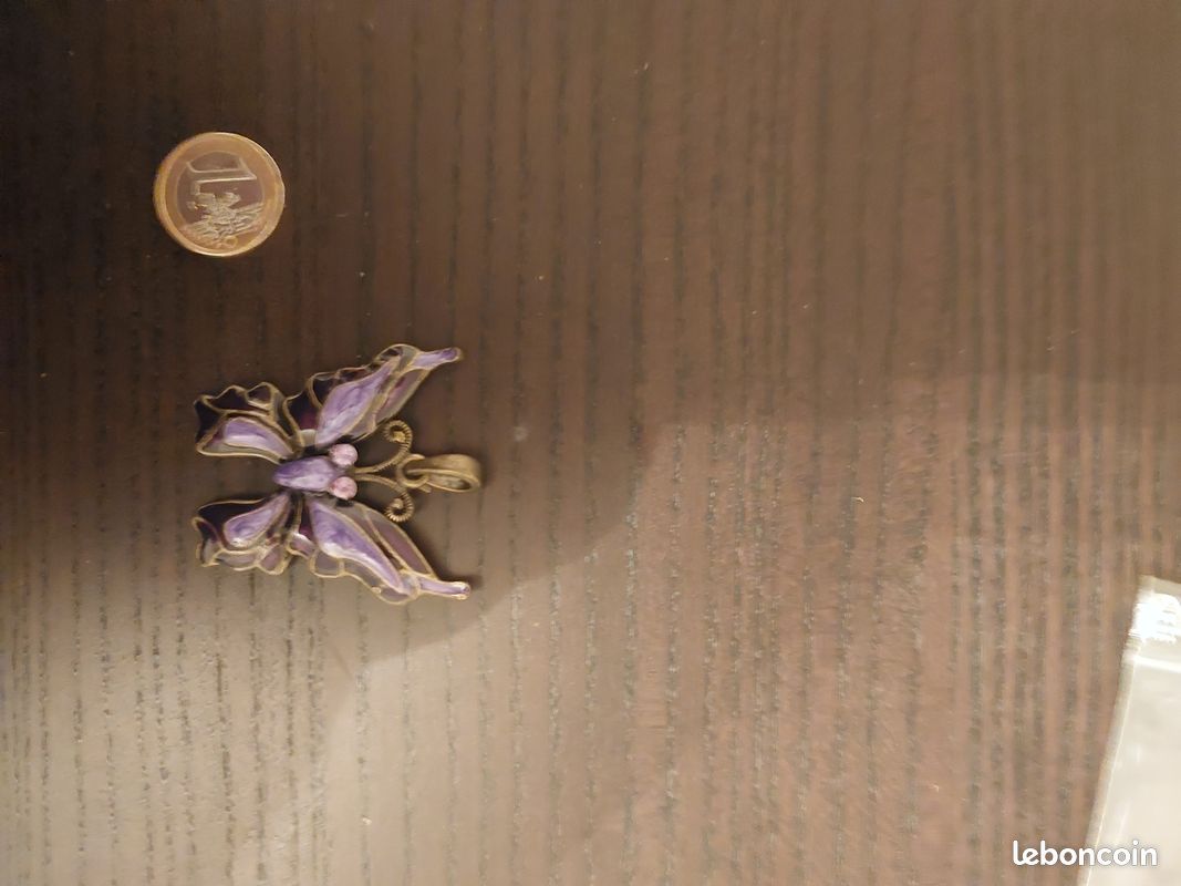 Pendentif Papillon Neuf (image 1)
