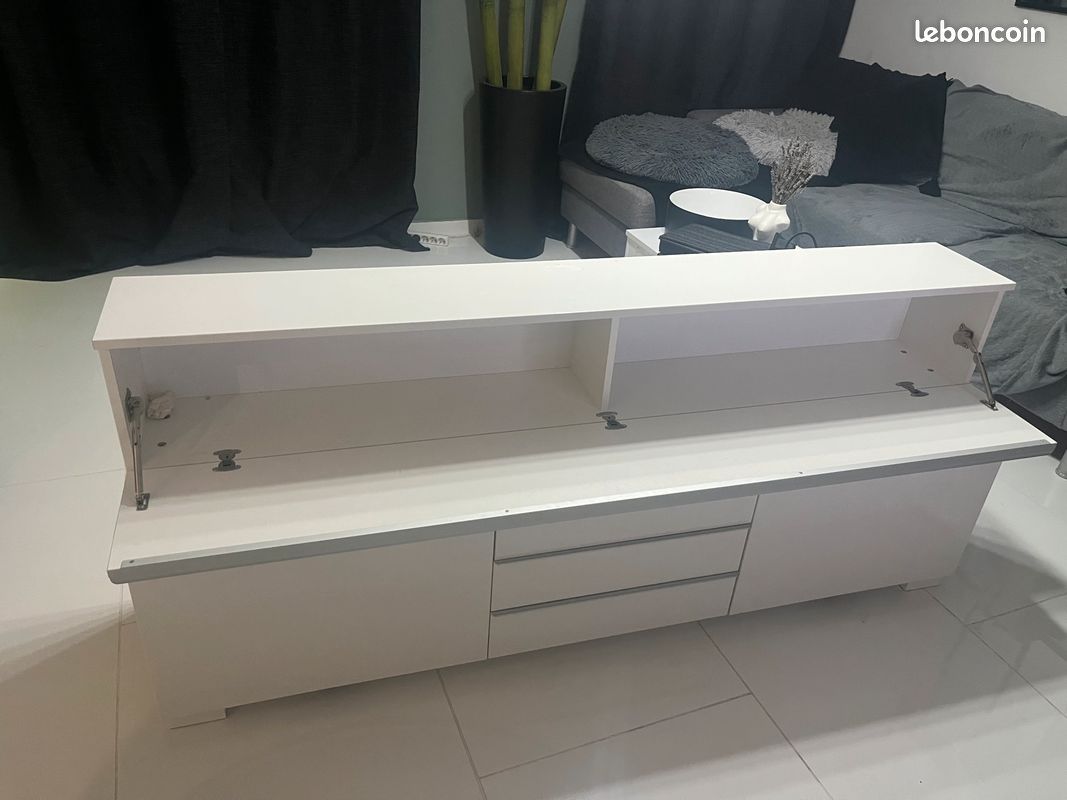 Vend meuble télé ikea (image 4)