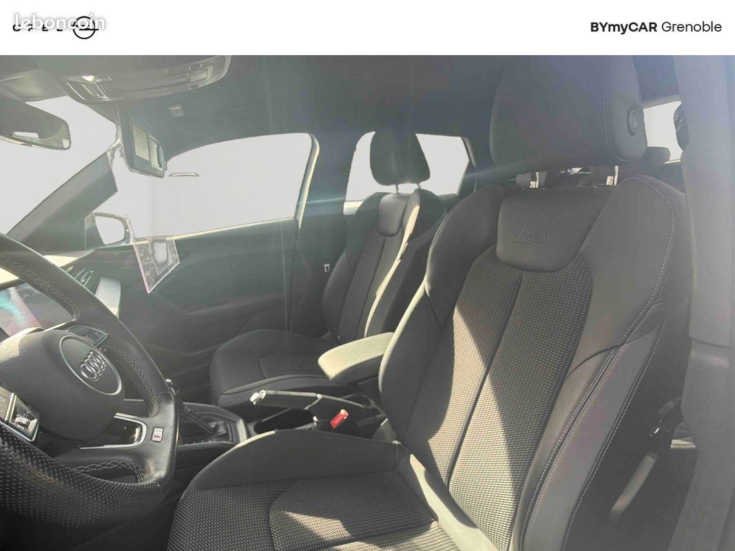 AUDI A1 Sportback 30 TFSI 110 ch S tronic 7 S Line (image 11)
