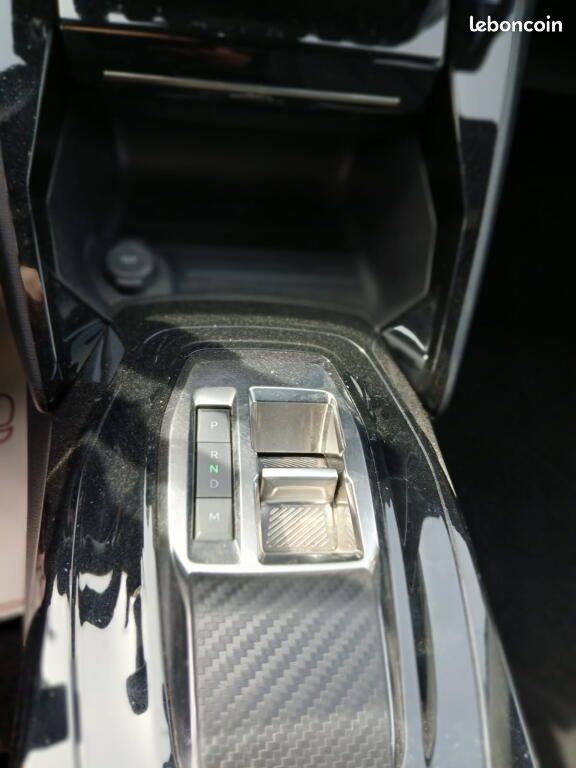 Peugeot 2008 (2) BLUEHDI 130 EAT8 ALLURE PACK (image 8)