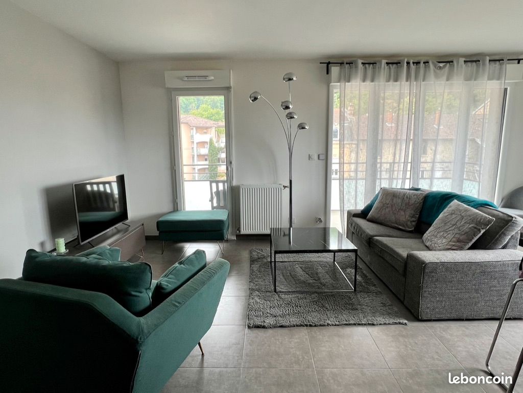 Appartement 3 pièces 70 m² · à Bourgoin-Jallieu · 70 m² · 1 080 €