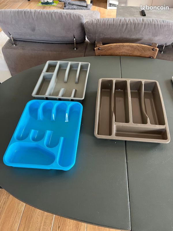Range couverts en plastique (image 1)
