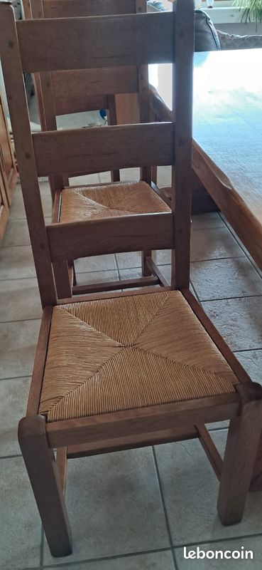 Table monastère en 6 chaises bois massif (image 1)