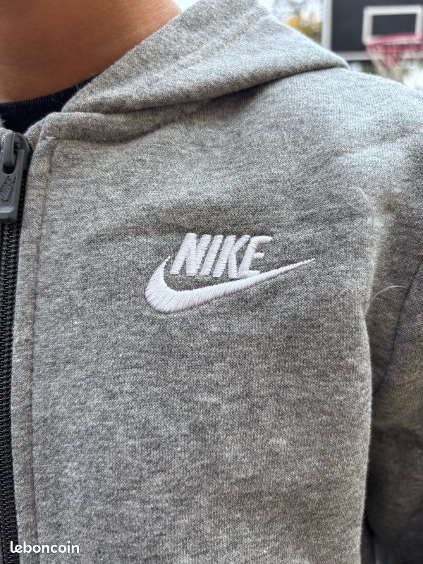 Sweat zippé à capuche bicolore gris garçon | Okaïdi & Obaïbi Sweat zippé à capuche bicolore gris garçon | Okaïdi & Obaïbi