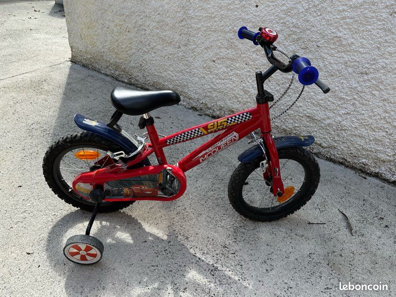 Velo Flash Mcqueen Vélo Enfant Flash McQueen Cars Vélos