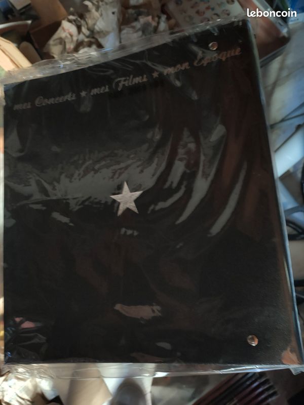 Sous blister classeur Johnny Hallyday (image 2)