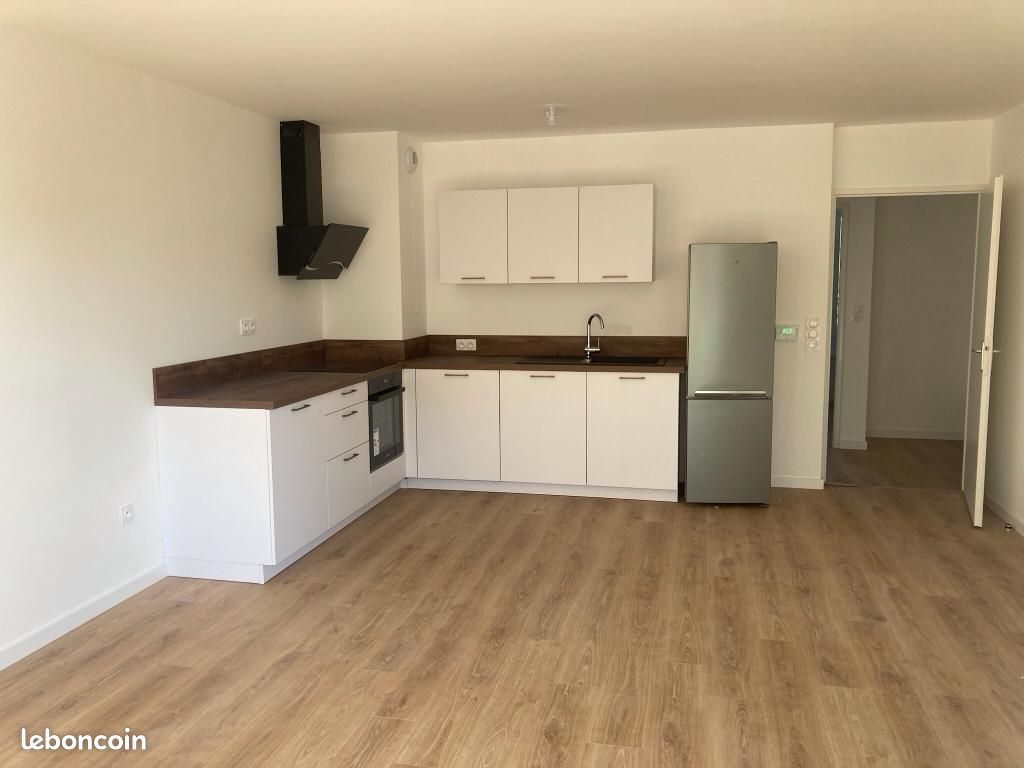 Appartement 3 pièces 68 m² · à Lille · 68 m² · 895 €