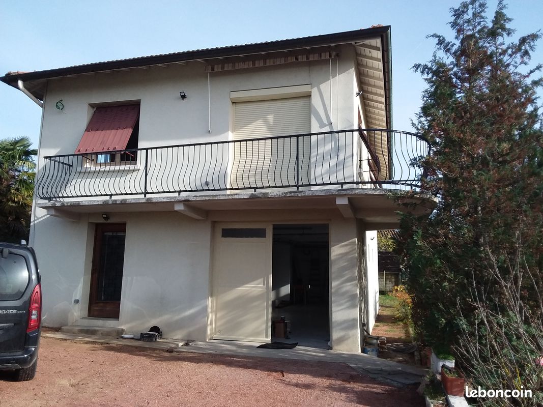 Maison 4 pièces 92 m² · à Trévoux · 92 m² · 1 300 €