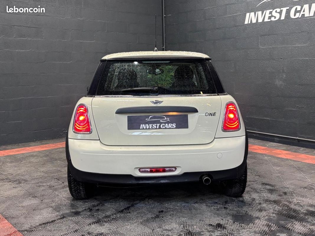 MINI ONE 1.6i 75CH R56 LCI FINITION - GARANTIE 6 MOIS MINIMUM (image 5)