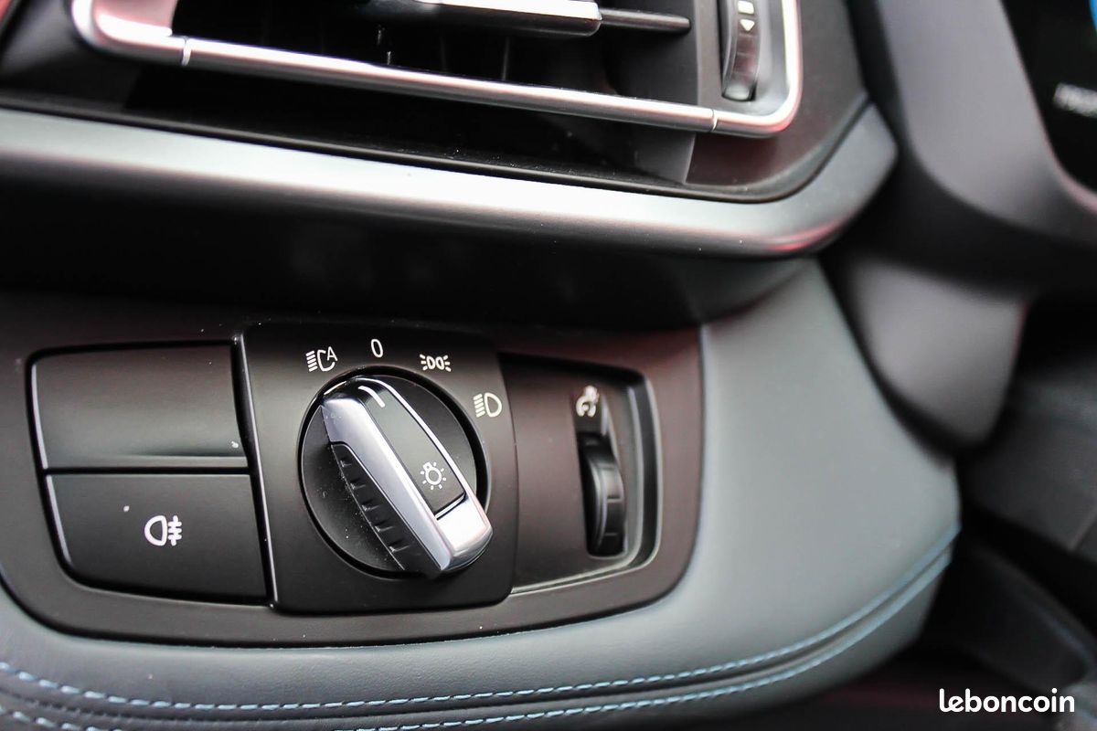 Bmw i8 pure impulse bva (image 21)