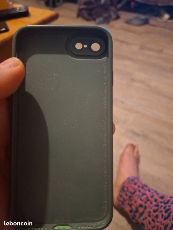 IPhone 7 (image 2)
