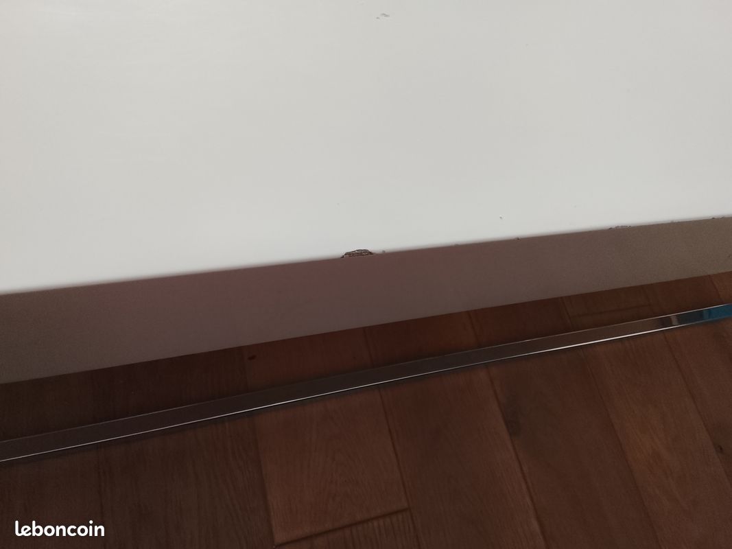 Table basse design laque (image 4)