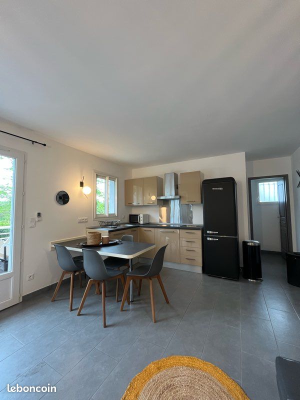 Maison 3 pièces 55 m² · à Ghisonaccia · 55 m² · 730 €/mois