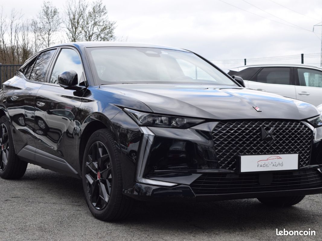 DS DS 4 Hybride E-Tense 225 EAT8 Performance Line / 1ère Main / Garantie Constructeur (image 2)