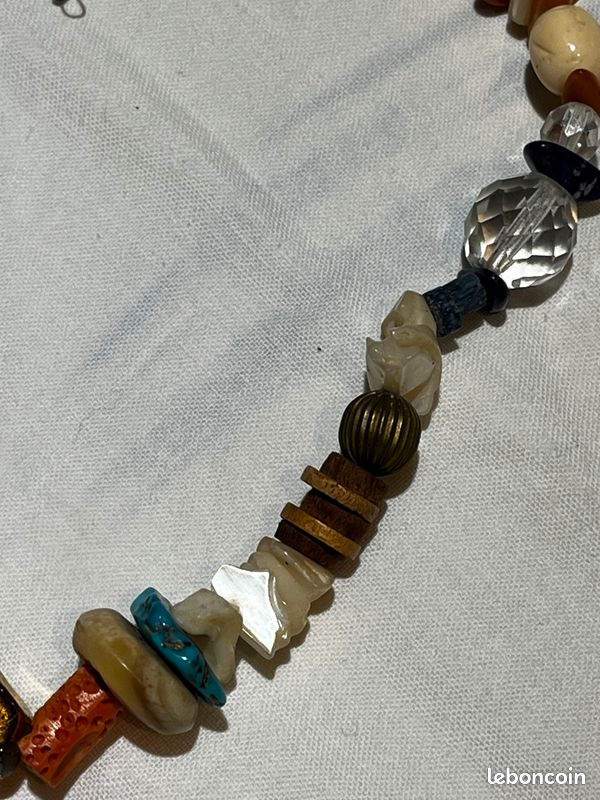 Collier (image 4)