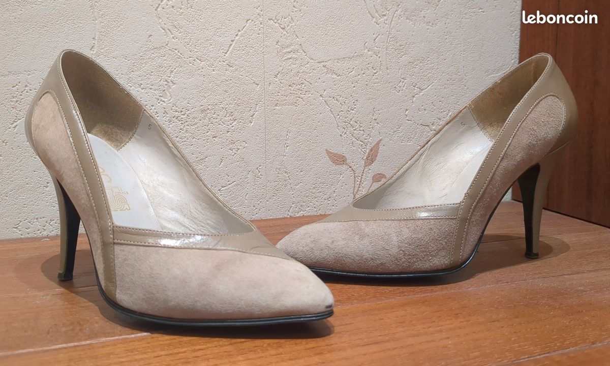 Chaussures à talons hauts vintage Chaussures