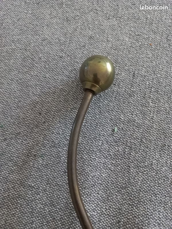 Porte manteau en bronze (image 2)