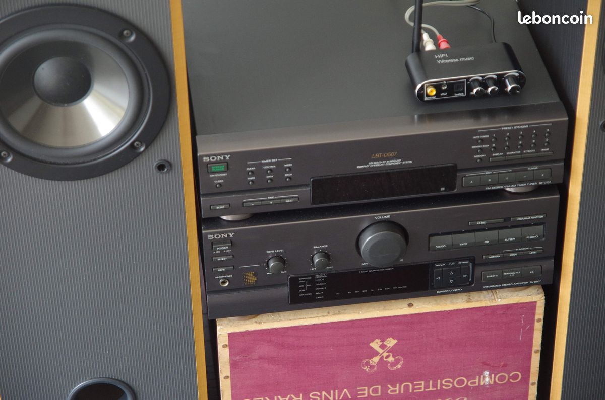 Chaîne Hi-fi SONY LBT - D 507 avec enceintes