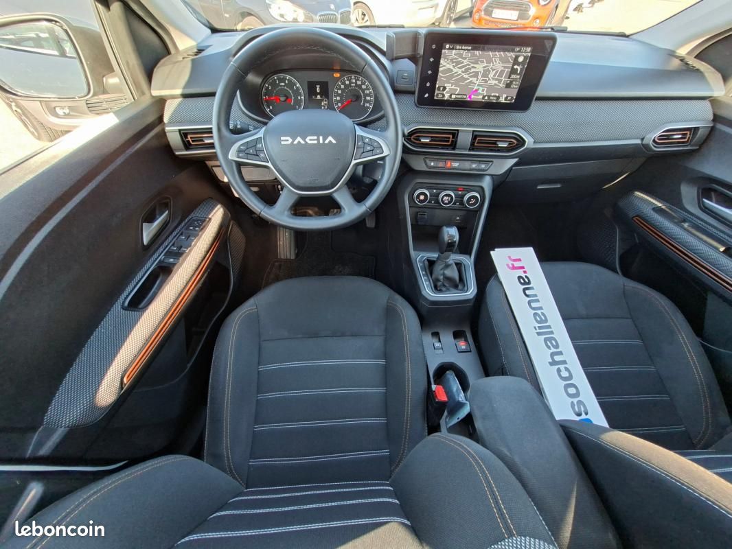 Dacia Sandero TCe 90 CVT Stepway Expression + toit ouvrant + radar av et caméra recul + clim auto... (image 11)