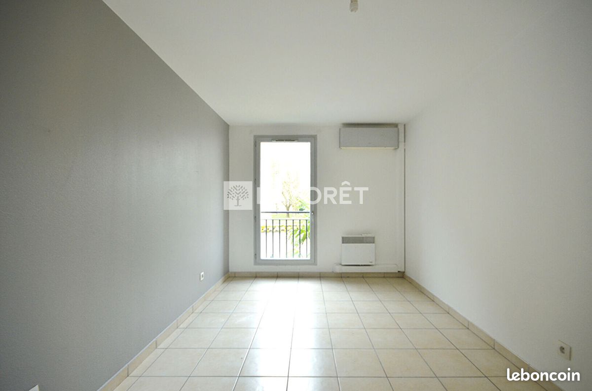 Maison a louer vaulx-en-velin - 5 pièce(s) - 102 m2 - Surfyn