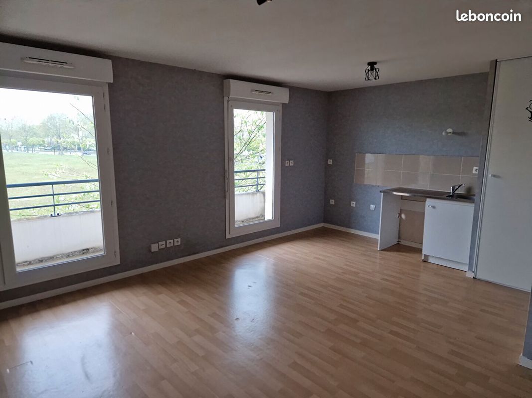 Appartement 1 pièce 31 m² · à Val-de-Reuil · 31 m² · 510 €