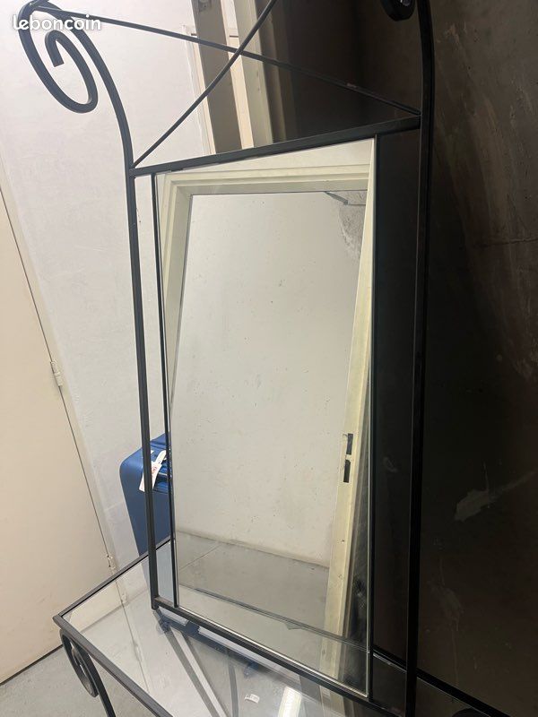 Tablette et miroir (image 2)