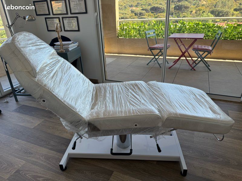 Fauteuil de travail pour institut (image 2)