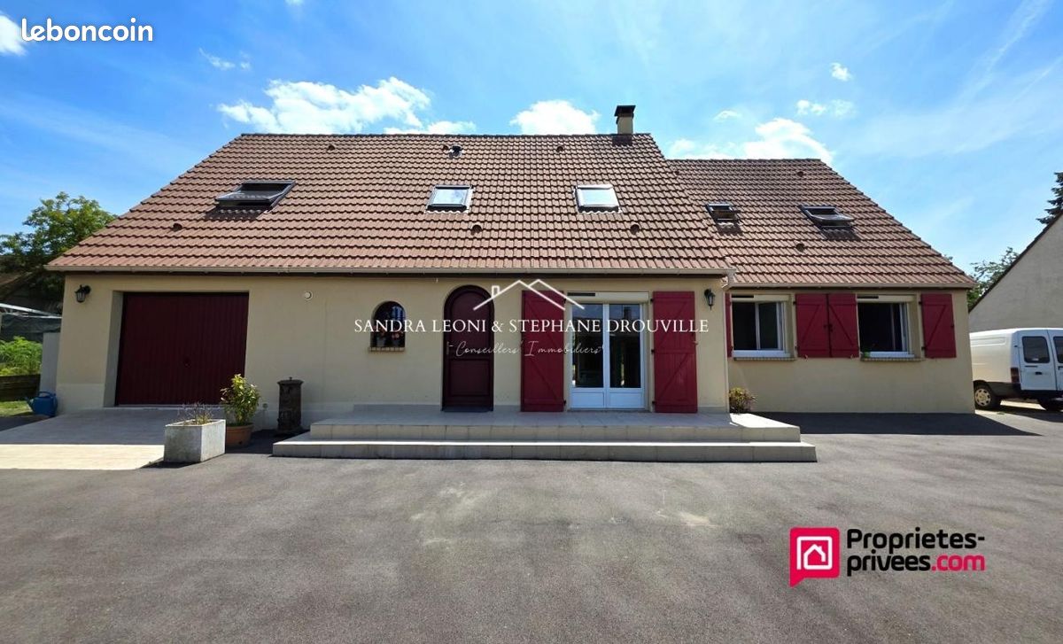 Maison 8 pièces 189 m² · à Maintenon · 189 m² · 419 000 €