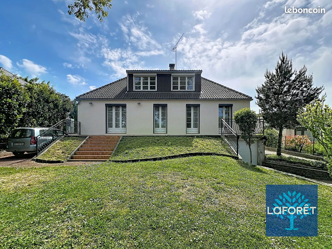 Maison 7 pièces 150 m² · à La Ferté-Alais · 150 m² · 366 000 €