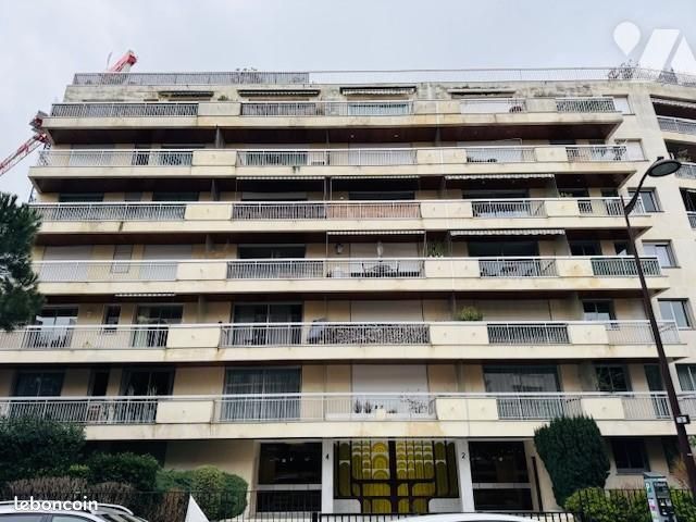 Appartement 2 pièces 70 m² · à Neuilly-sur-Seine · 70 m² · 680 000 €