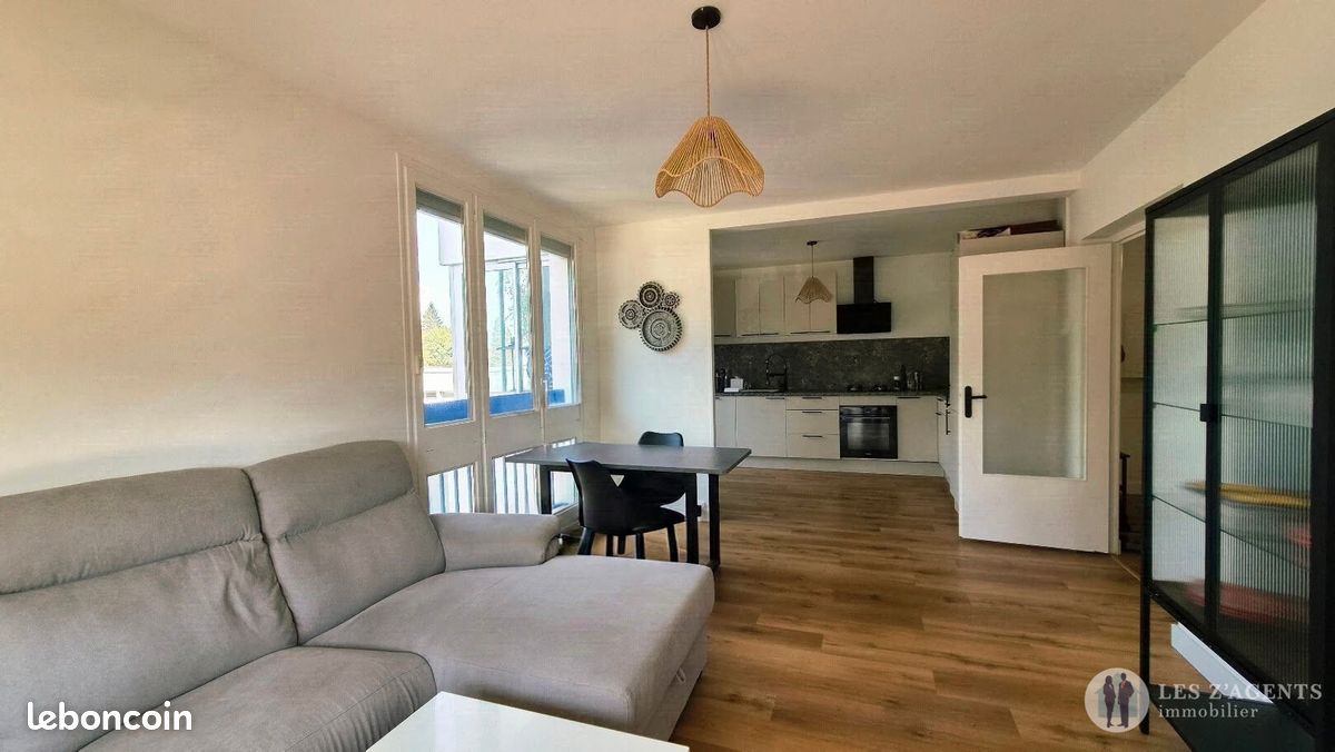 Appartement 3 pièces 67 m² · à Saint-Martin-d'Hères · 67 m² · 835 €