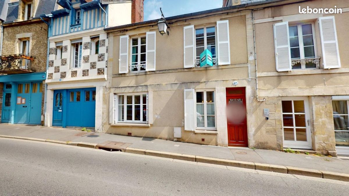 Maison 6 pièces 105 m² · à Bayeux · 105 m² · 273 000 €
