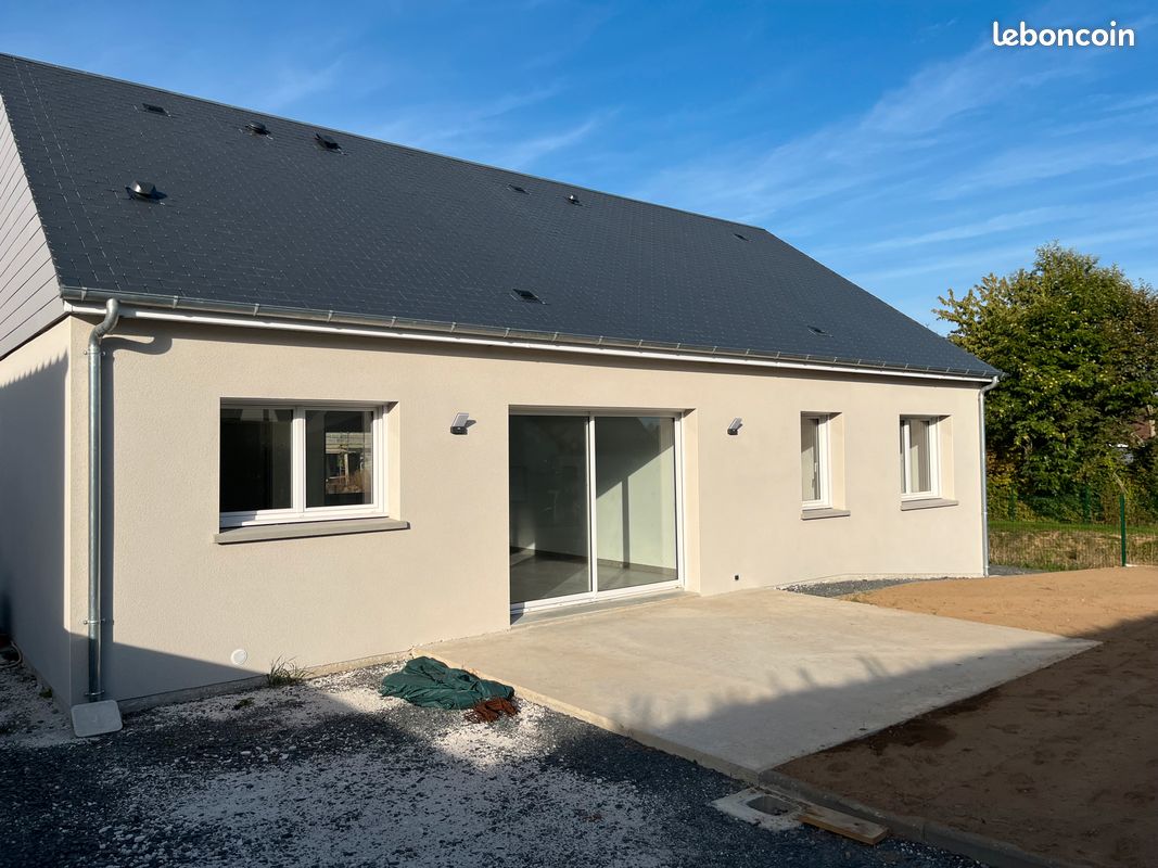 Maison 4 pièces 95 m² · à Vire Normandie · 95 m² · 950 €/mois