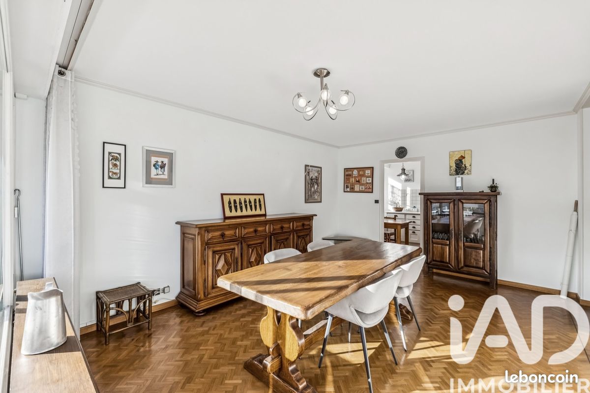 Appartement 4 pièces 77 m² · à Cluses · 77 m² · 229 000 €
