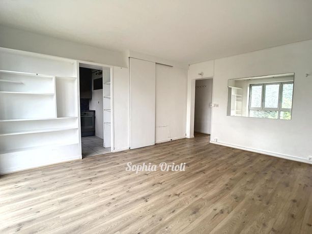 Appartement a louer bourg-la-reine - 4 pièce(s) - 66 m2 - Surfyn