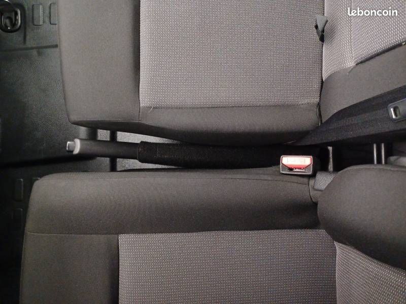 Opel Vivaro FOURGON FGN TAILLE M BLUEHDI 145 S&S BVM6 (image 24)