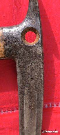 Paire de brodequins cloutés Mdle 1917 - Ventes d'antiquités militaires