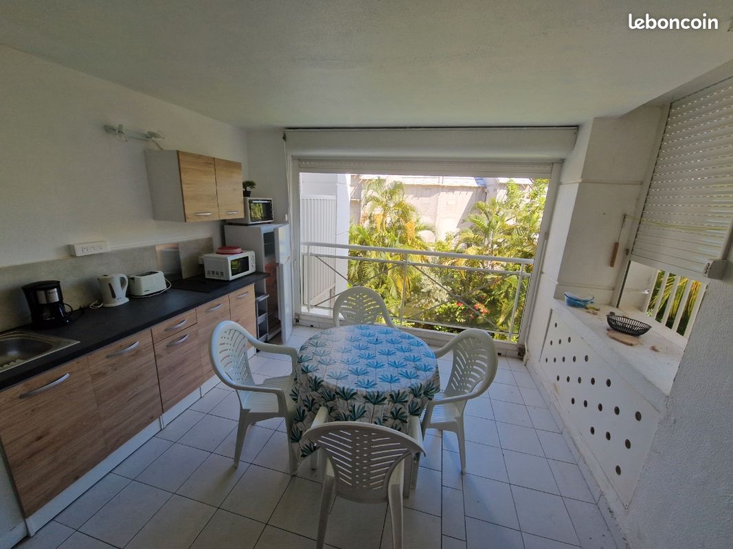 Appartement 1 pièce 37 m² · à Saint-François · 37 m² · 142 000 €