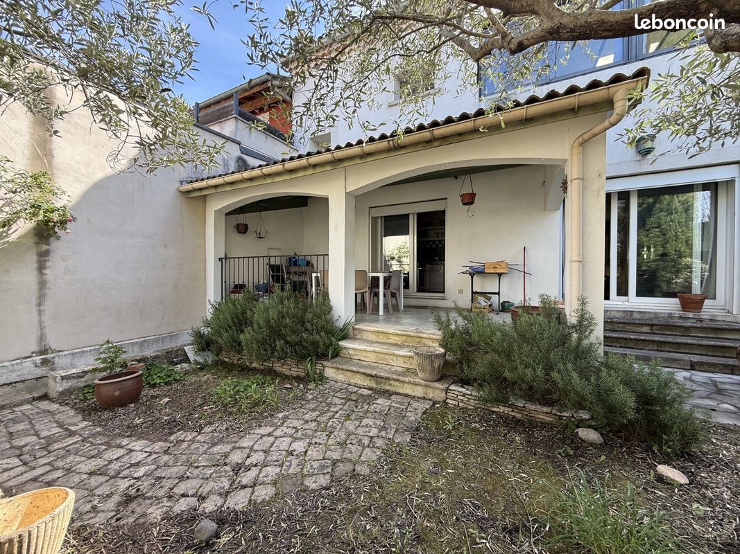 Maison 4 pièces 115 m² · à Montélimar · 115 m² · 230 000 €