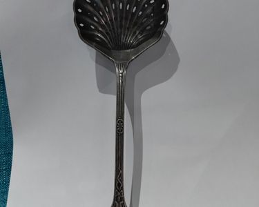 Cuillère saupoudreuse en vermeil époque Directoire poinçon coq XIXe