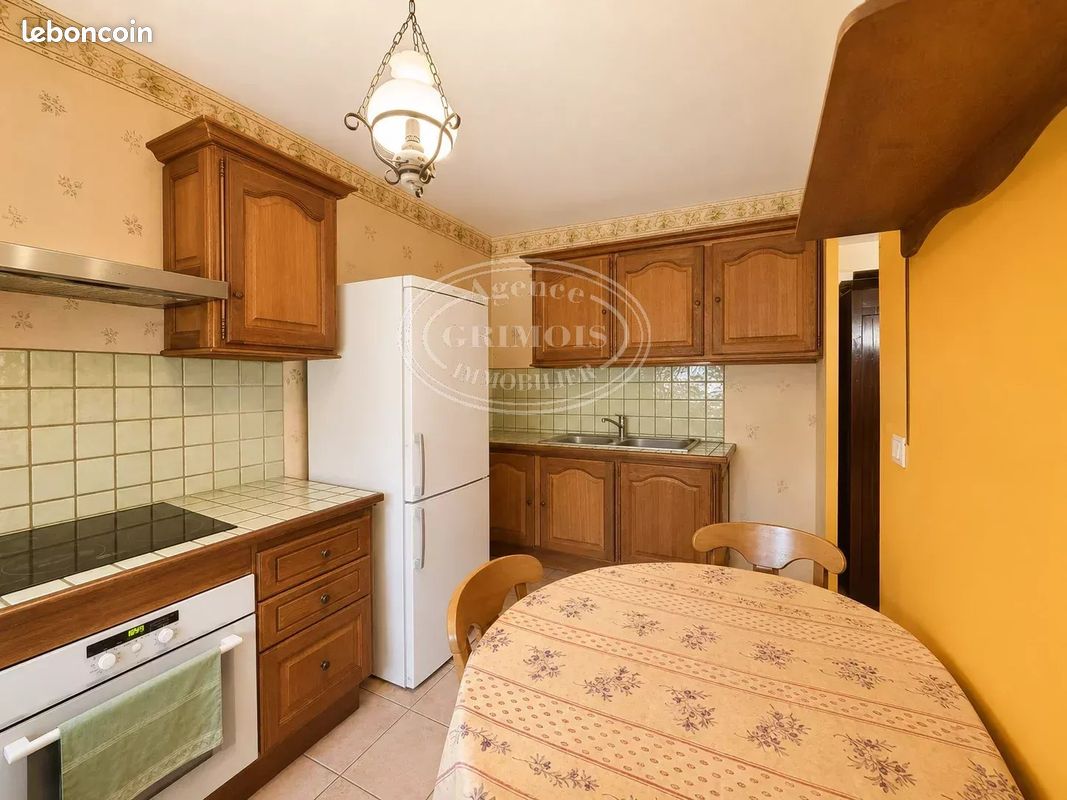 Maison 6 pièces 110 m² · à Lézignan-Corbières · 110 m² · 263 000 €