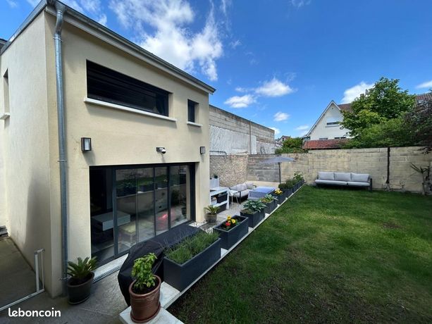 Maison a louer nanterre - 6 pièce(s) - 107 m2 - Surfyn