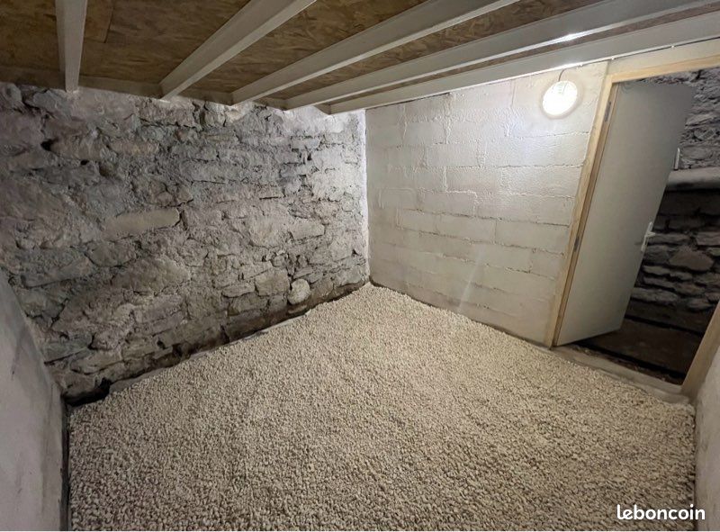 Local commercial 2 pièces 16 m² · à Maisons-Alfort · 16 m² · 24 000 €