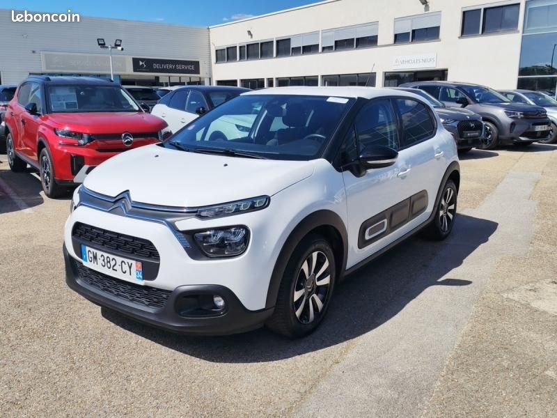 Citroen C3 1.2 PureTech 110ch S&S Shine 120-123g (image 1)