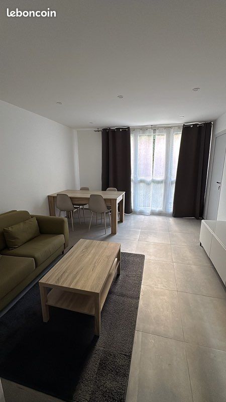 Appartement 4 pièces 64 m² · à Vitry-sur-Seine · 64 m² · 1 650 €/mois
