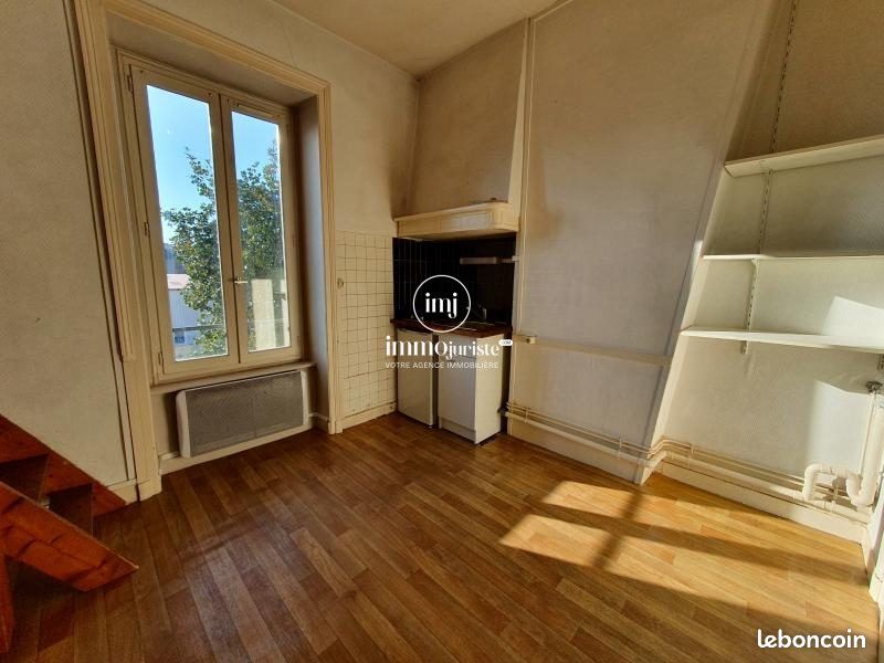 Appartement 1 pièce 13 m² · à Limoges · 13 m² · 200 €