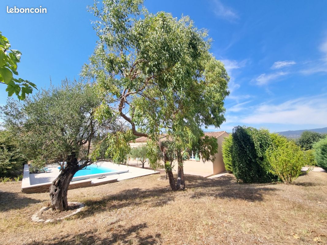 Maison 5 pièces 127 m² · à Lauris · 127 m² · 555 000 €