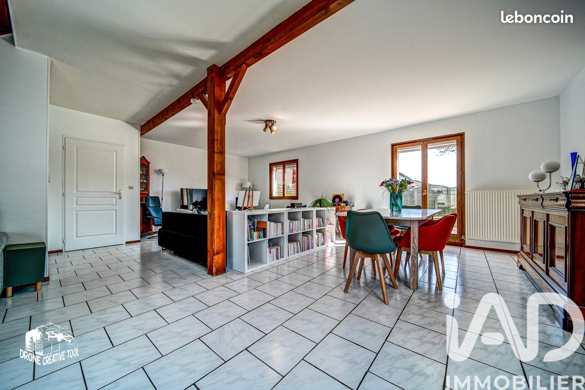 Maison 6 pièces 131 m² · à Champenoux · 131 m² · 247 000 €