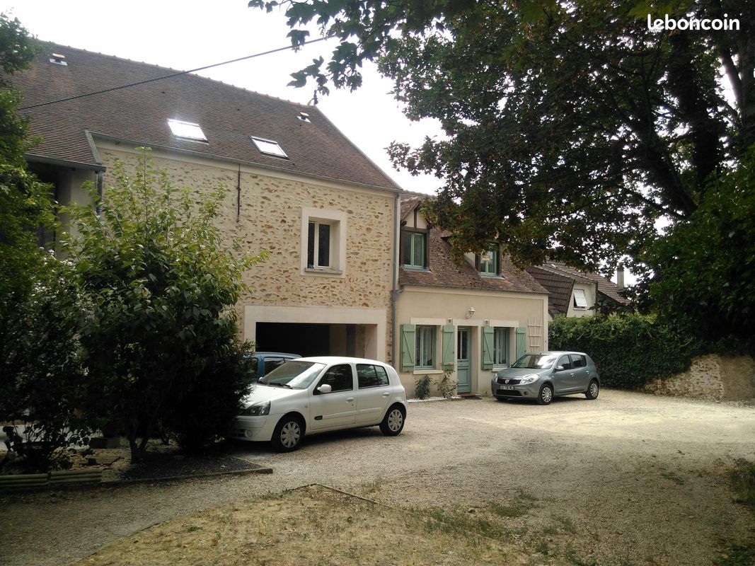 Appartement 2 pièces 40 m² · à Périgny · 40 m² · 780 €