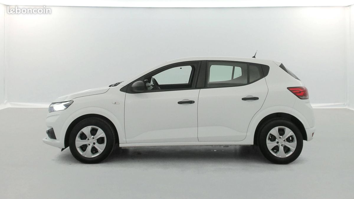 DACIA Sandero ECO-G 100 Essential (image 2)